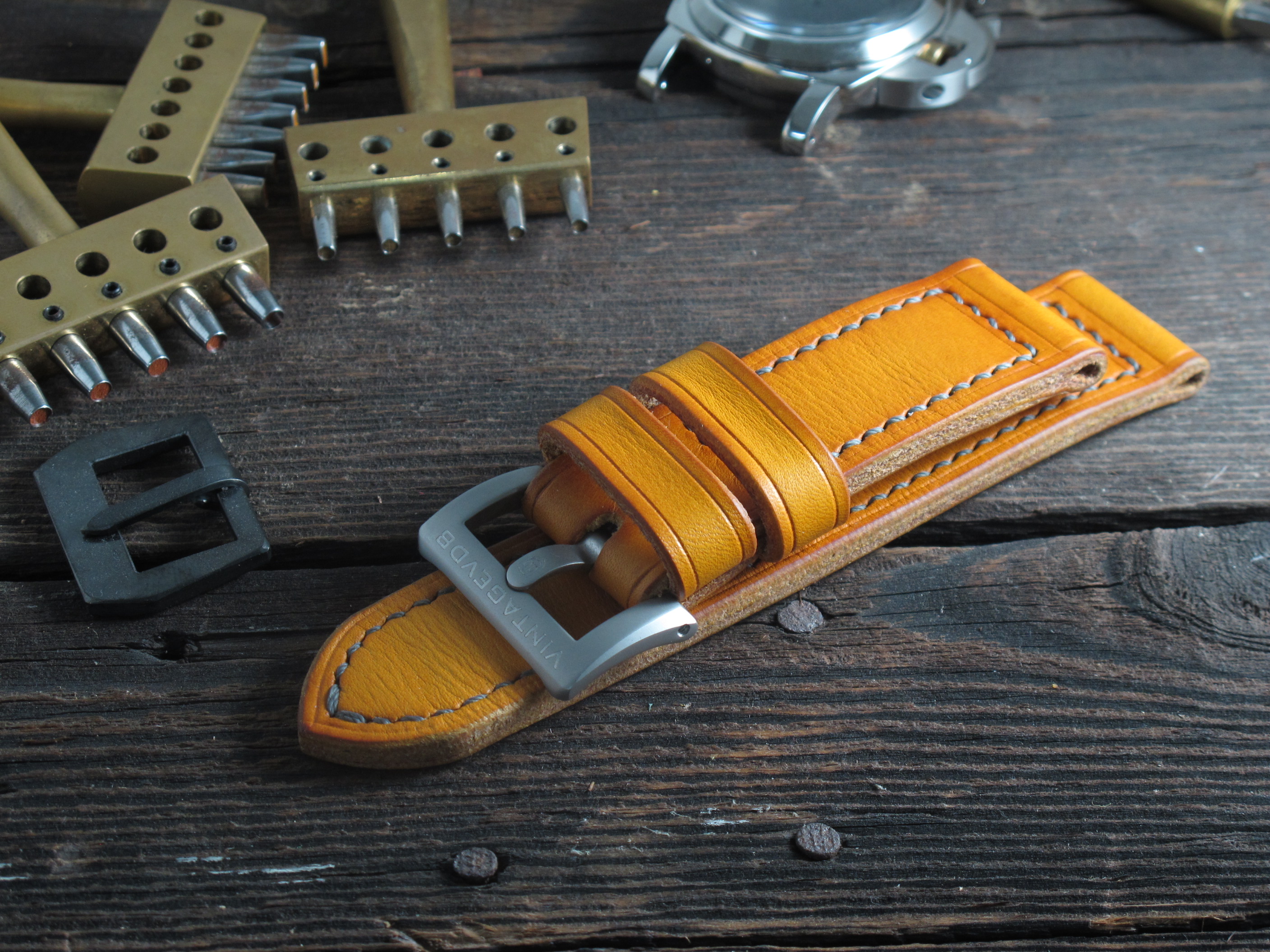 "M.Y.II" handmade leather strap - Image 5