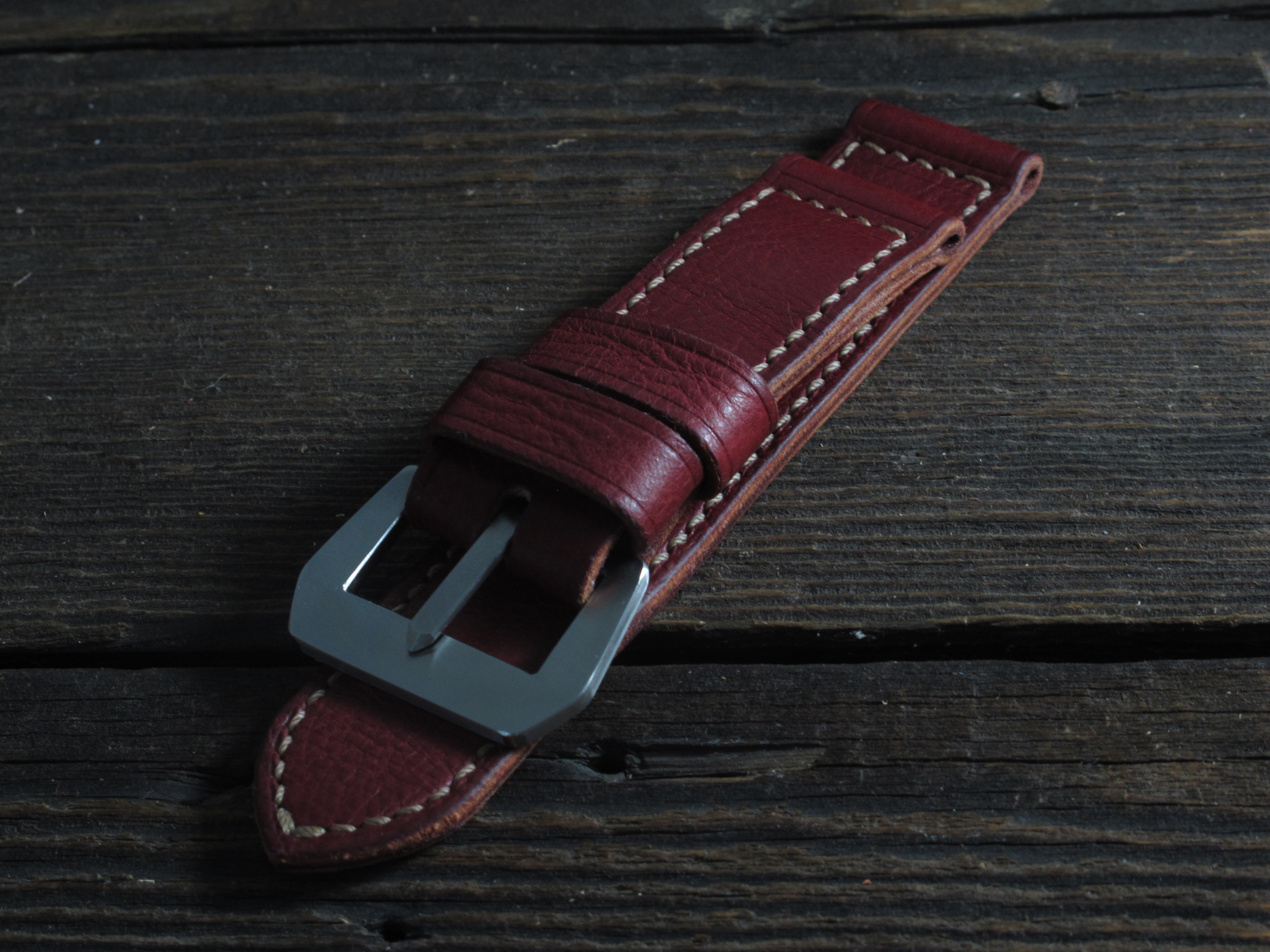 "Ruby" handmade leather strap - Image 4