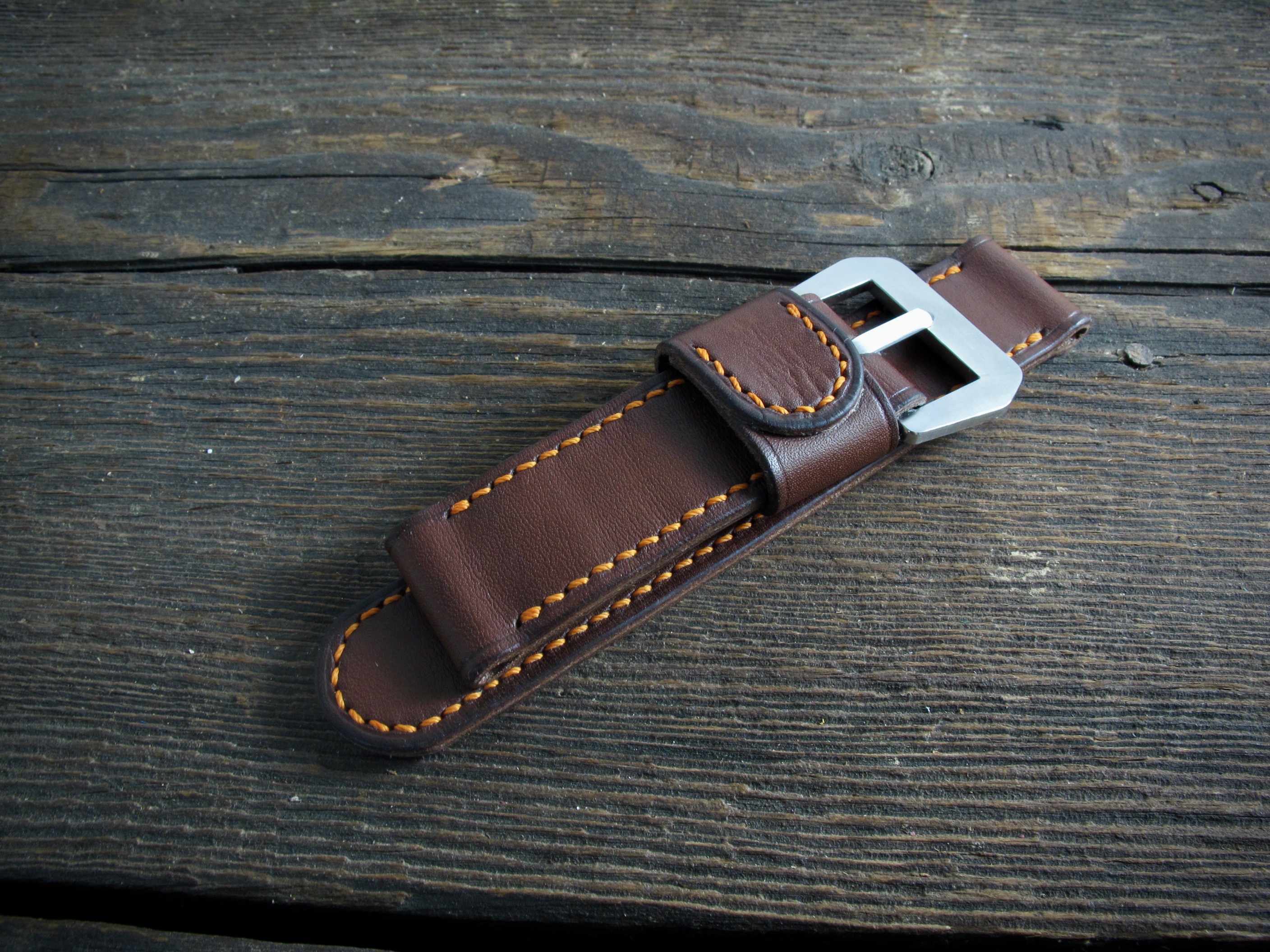 "L2" handmade leather strap - Image 3
